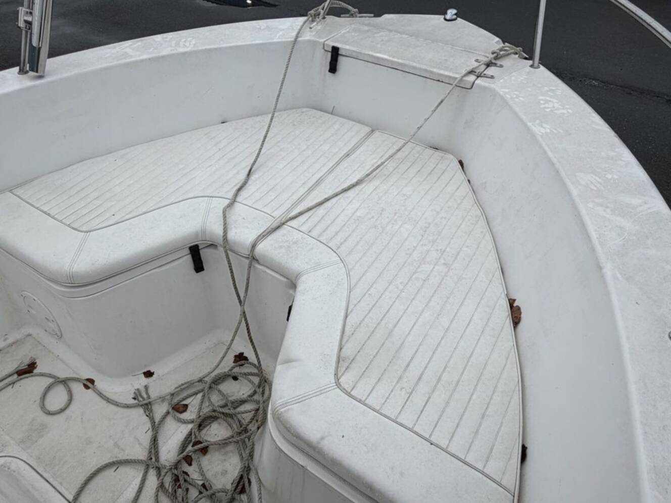 A photo of this 2006 Sea Hunt 207 TRITON