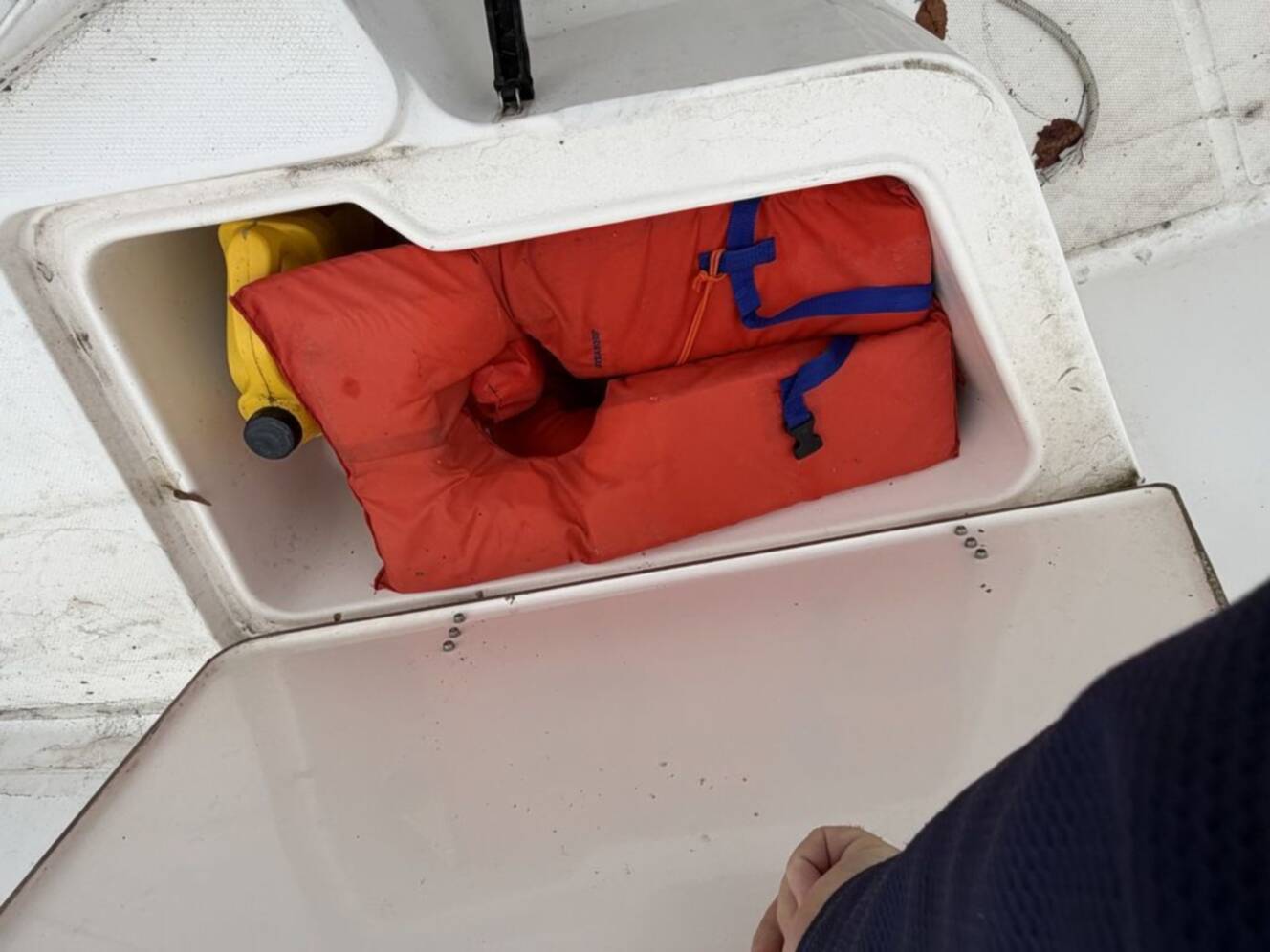 A photo of this 2006 Sea Hunt 207 TRITON