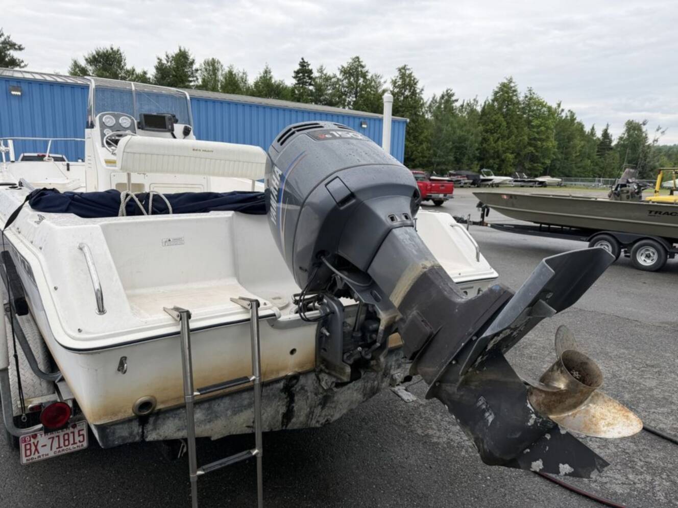 A photo of this 2006 Sea Hunt 207 TRITON