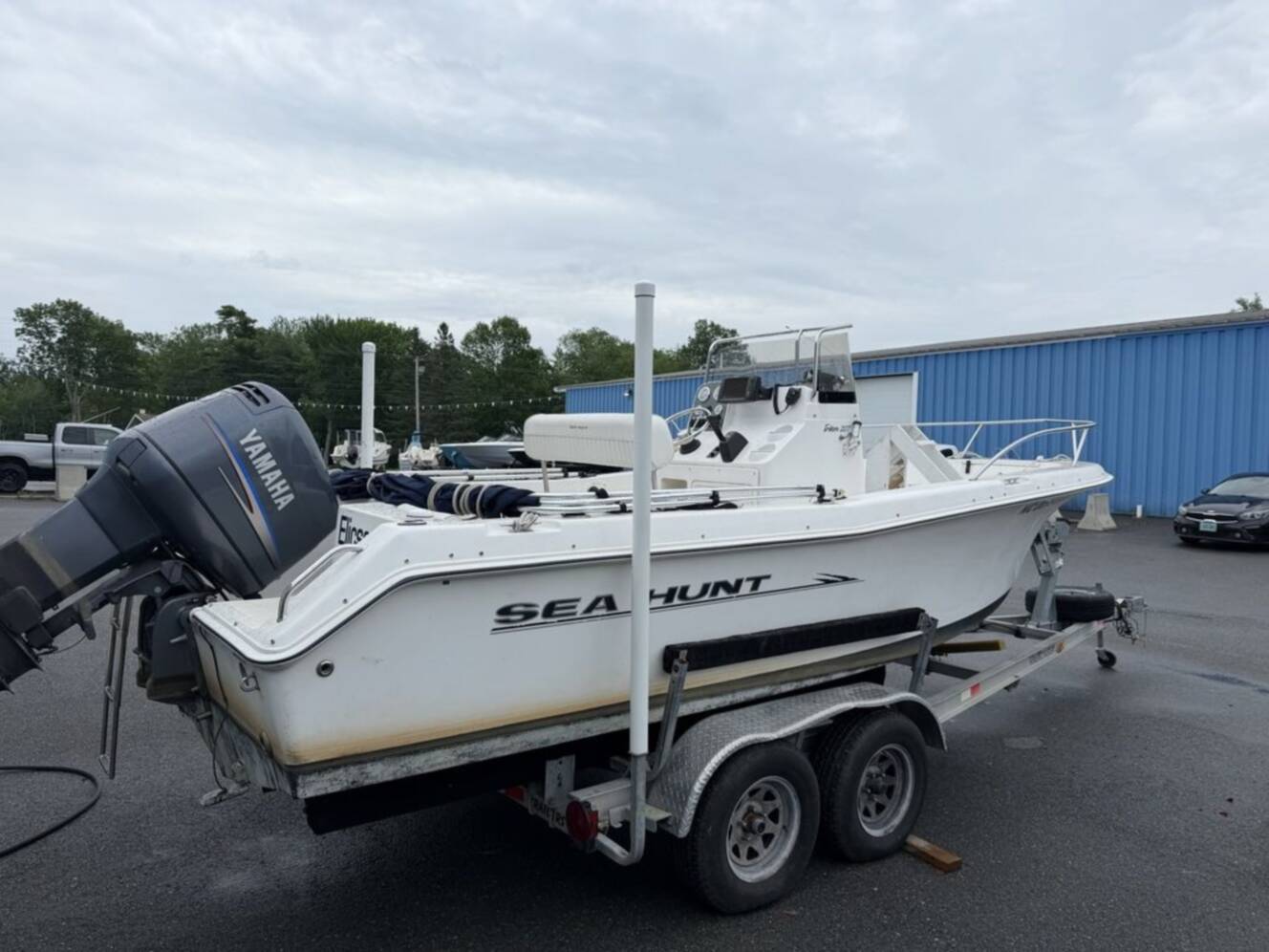 A photo of this 2006 Sea Hunt 207 TRITON
