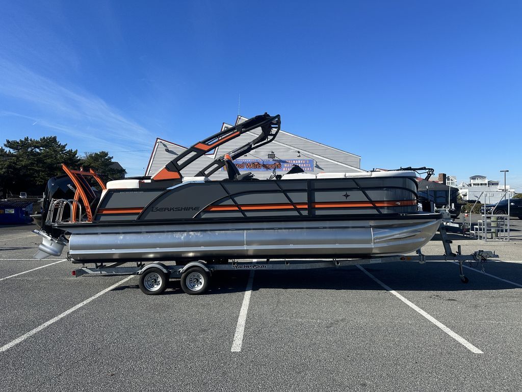 2024 Berkshire Pontoons 23RFX ARCH 3.0 in fenwick island DE