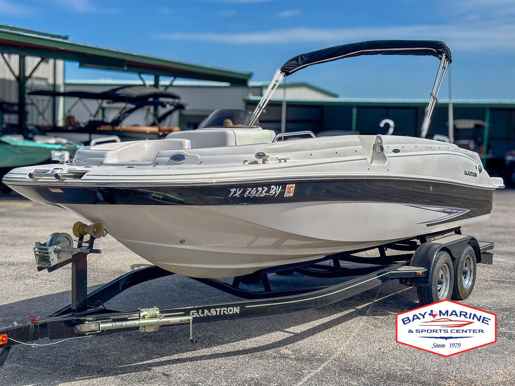 2013 Glastron DS 215 in horseshoe bay TX