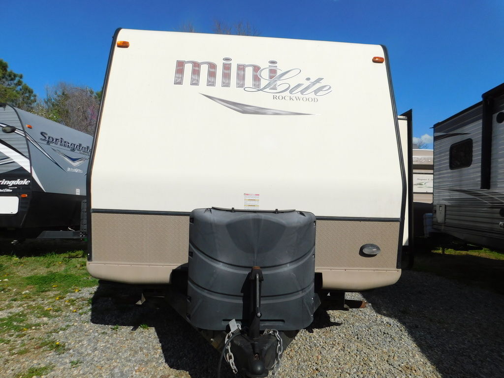 2015 Forest River Rockwood Mini Lite 2504S in cartersville GA