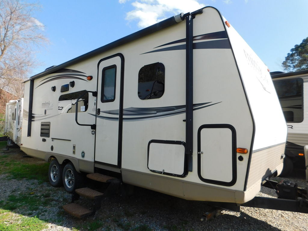 2015 Forest River Rockwood Mini Lite 2504S in cartersville GA