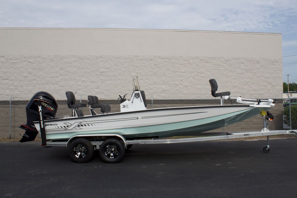 2027 Xpress Boats H22 Bay in lake city FL