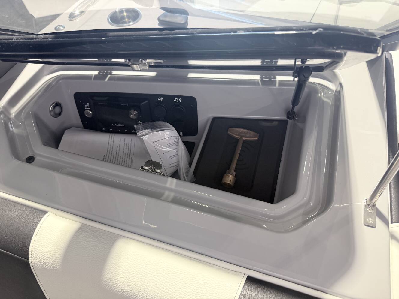 A photo of this 2026 Nautique GS24