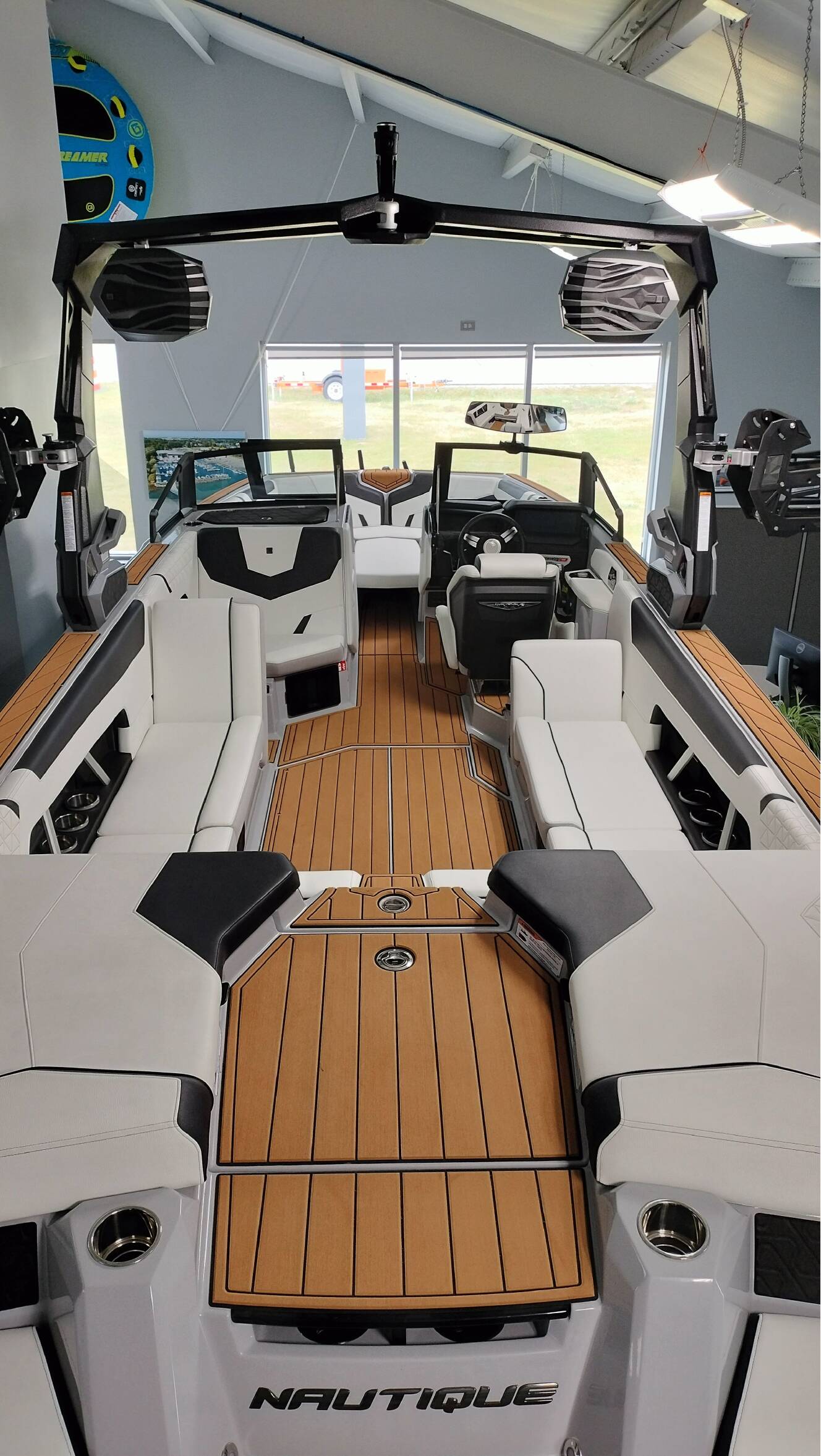 A photo of this 2026 Nautique GS24