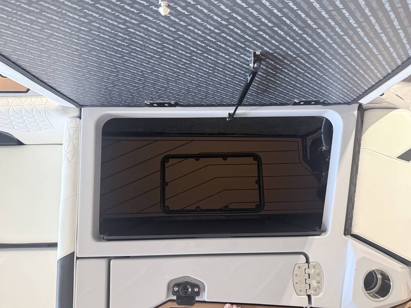 A photo of this 2026 Nautique GS24