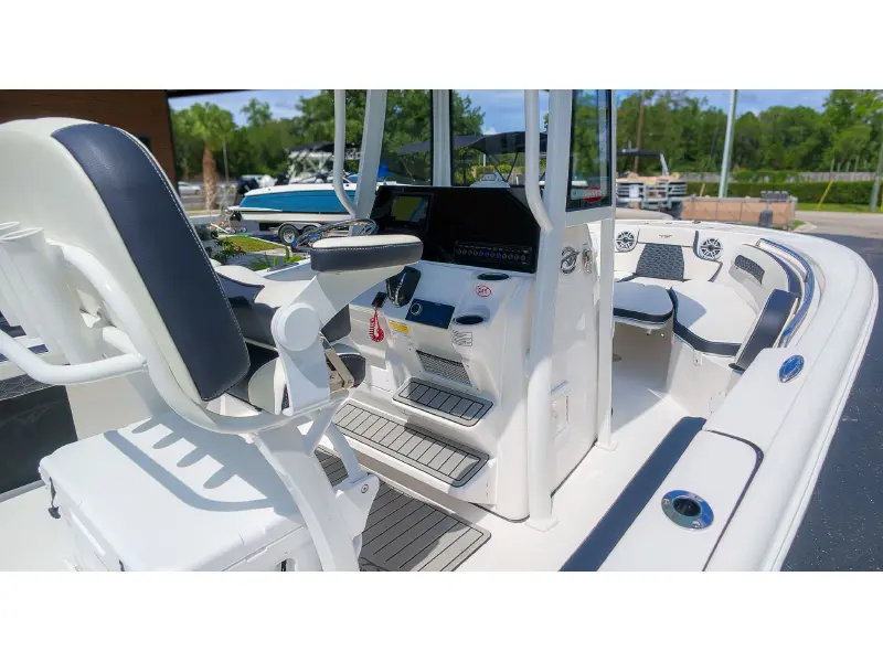 2026 Tidewater 220LXF