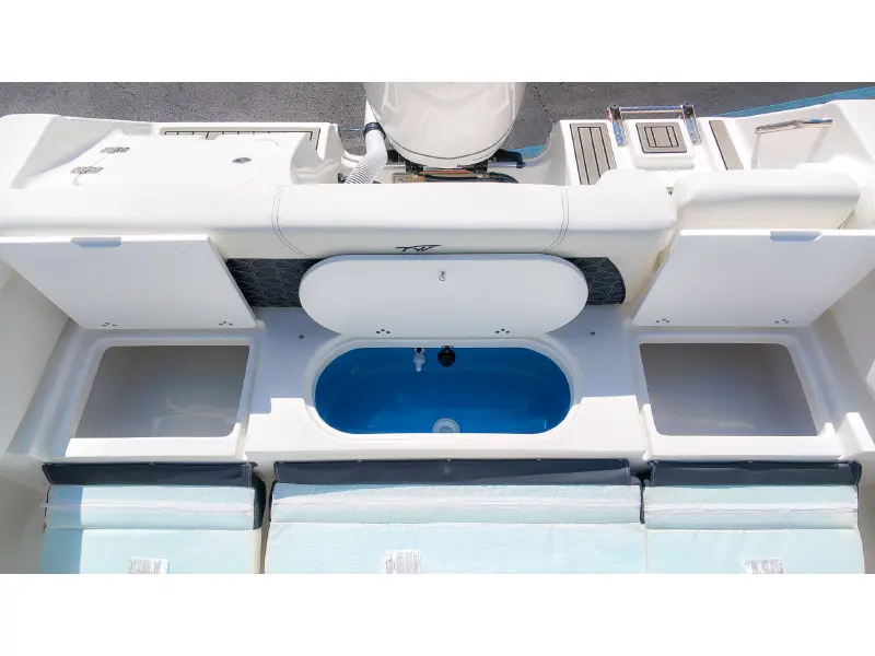2026 Tidewater 220LXF