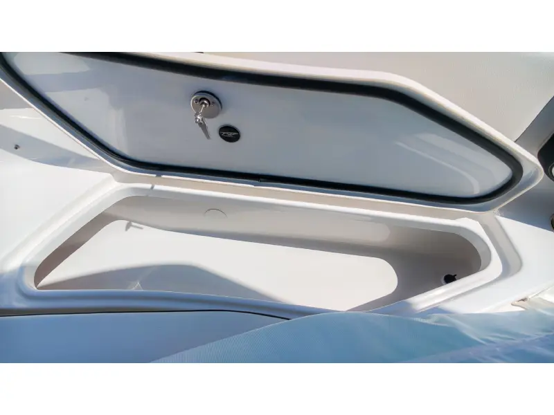 2026 Tidewater 220LXF