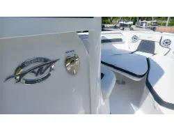 2026 Tidewater 220LXF