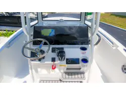 2026 Tidewater 220LXF