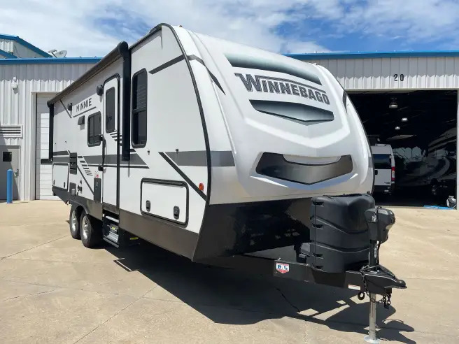 2022 Winnebago Micro Minnie 2201MB RV