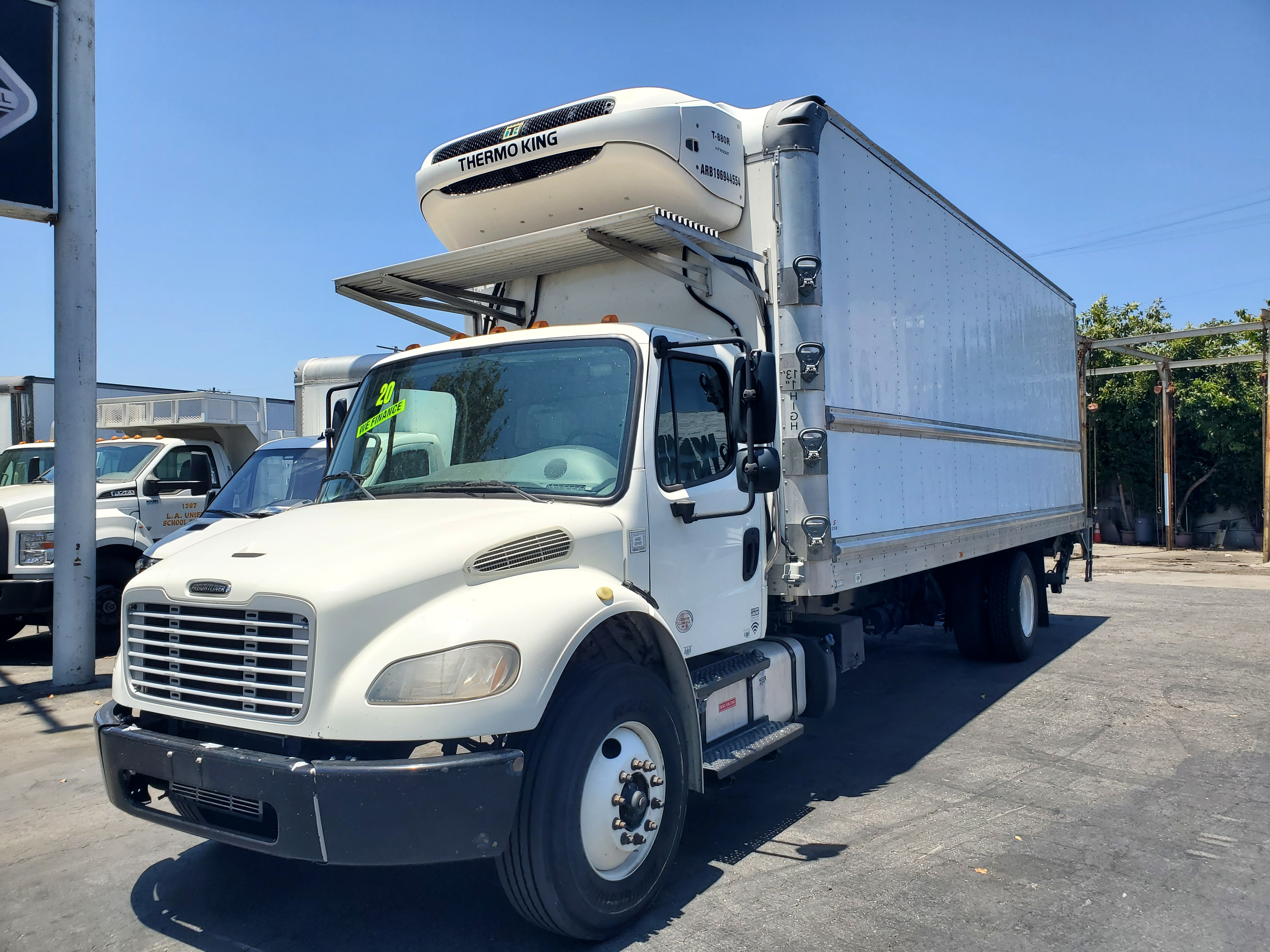 2020 FREIGHTLINER BUSINESS CLASS M2 106 in Los Angeles, CA