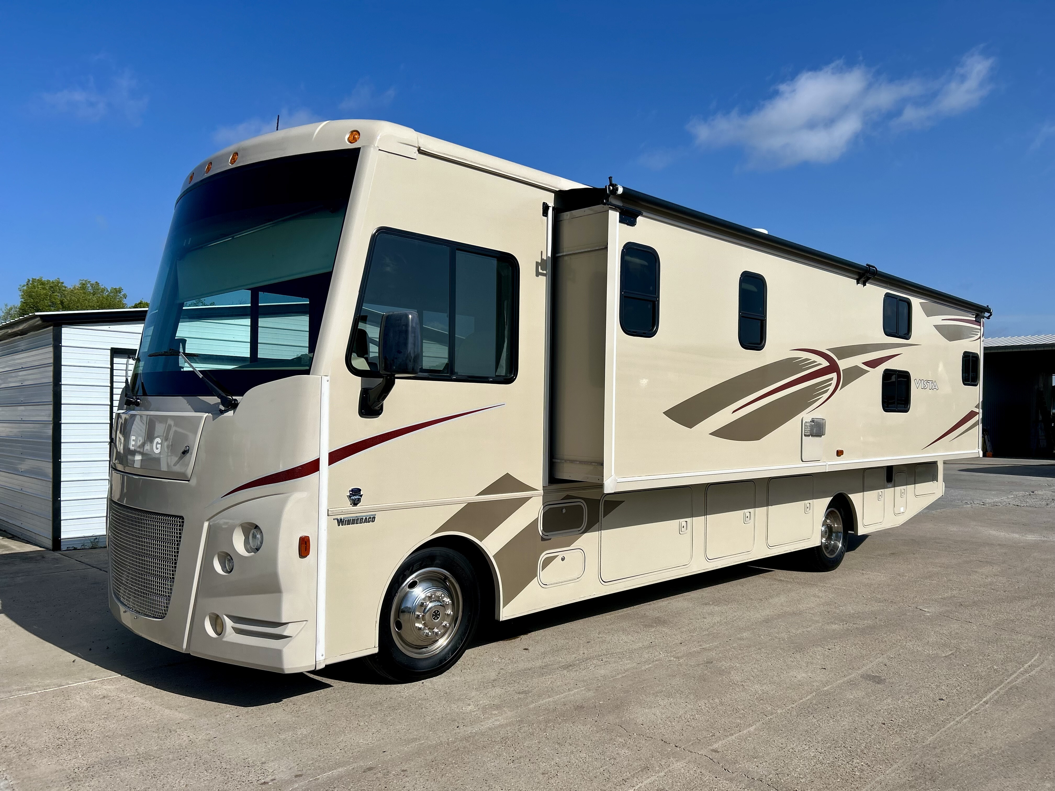 2017 Winnebago Vista 31BE in royse city TX