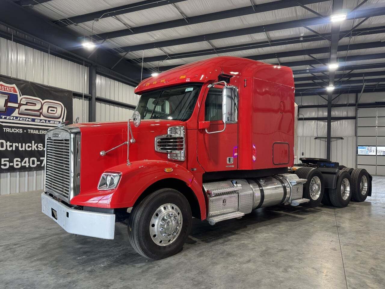 2012 FREIGHTLINER COLUMBIA in Pell City, AL