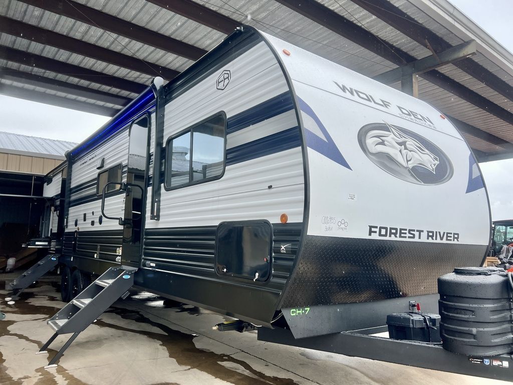 2027 Forest River Cherokee Wolf Den 301BH in sealy TX
