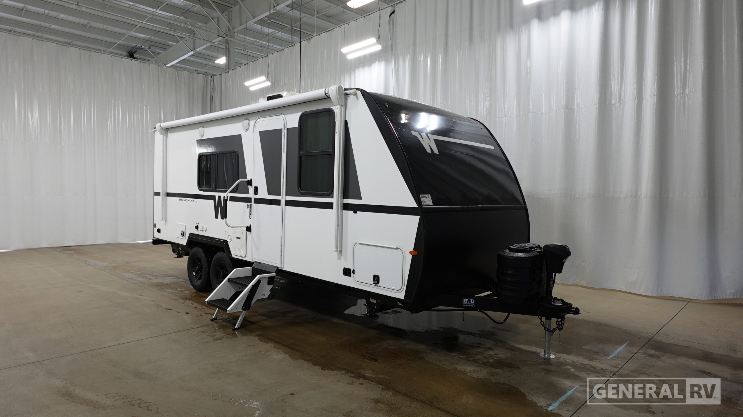 2027 Winnebago MICRO MINNIE 2200MBH in ashland VA