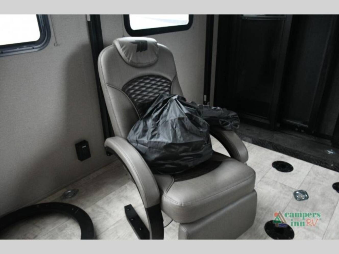 A photo of this 2023 Grand Design Momentum 21G