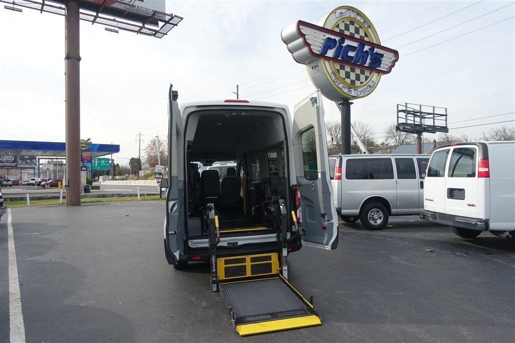 2017 FORD TRANSIT 350 in Reading, PA