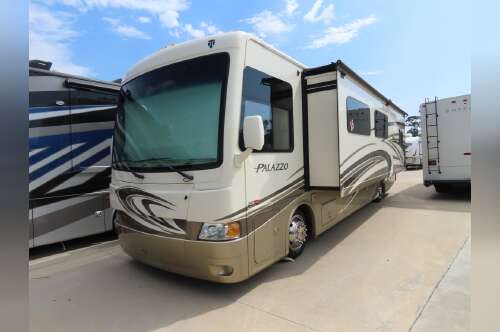 2015 Thor Motor Coach PALAZZO 36.1 in spring TX