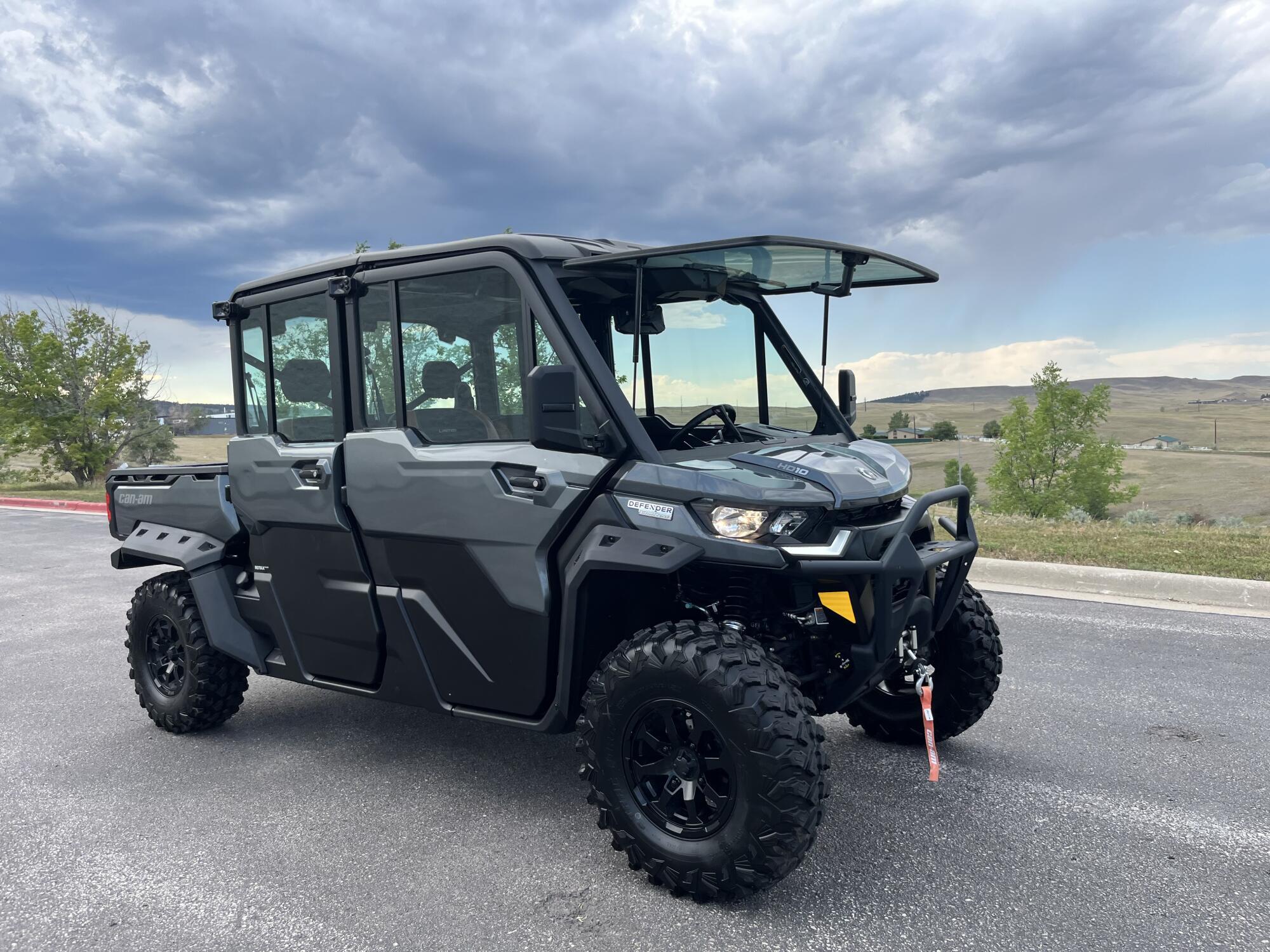 2024 Can-Am Defender Max Limited HD10 in rapid city SD