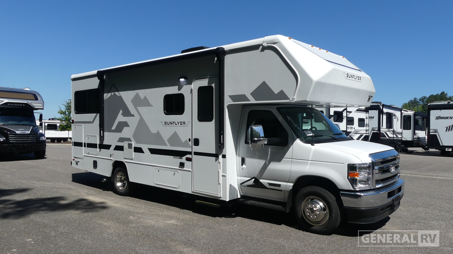 2027 Winnebago SUNFLYER 24GG in ashland VA