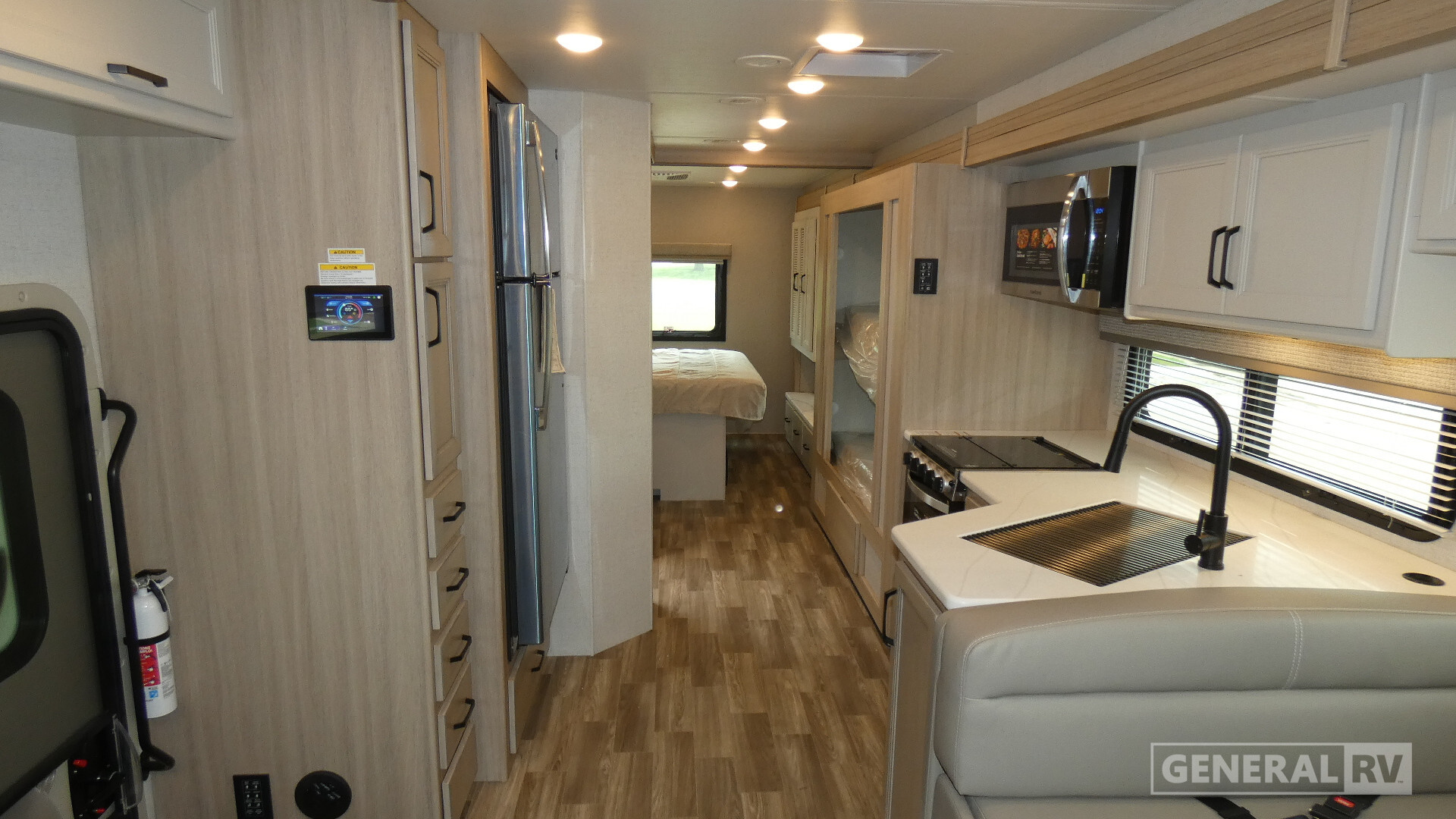 2026 Thor Motor Coach Magnitude Grand R36 in north canton OH