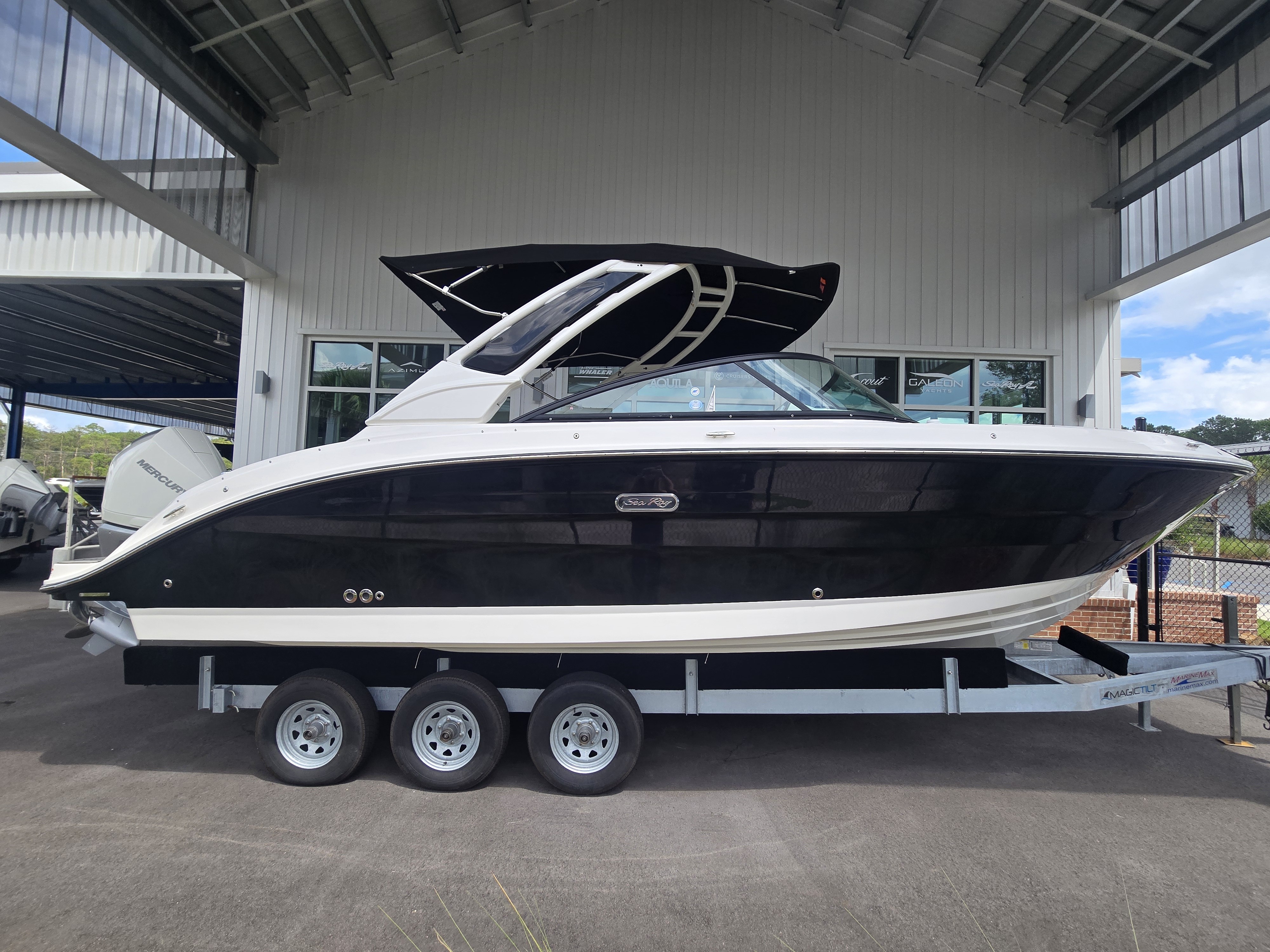 2026 Sea Ray SDX 250 Outboard 290 OUTBOARD in charleston SC