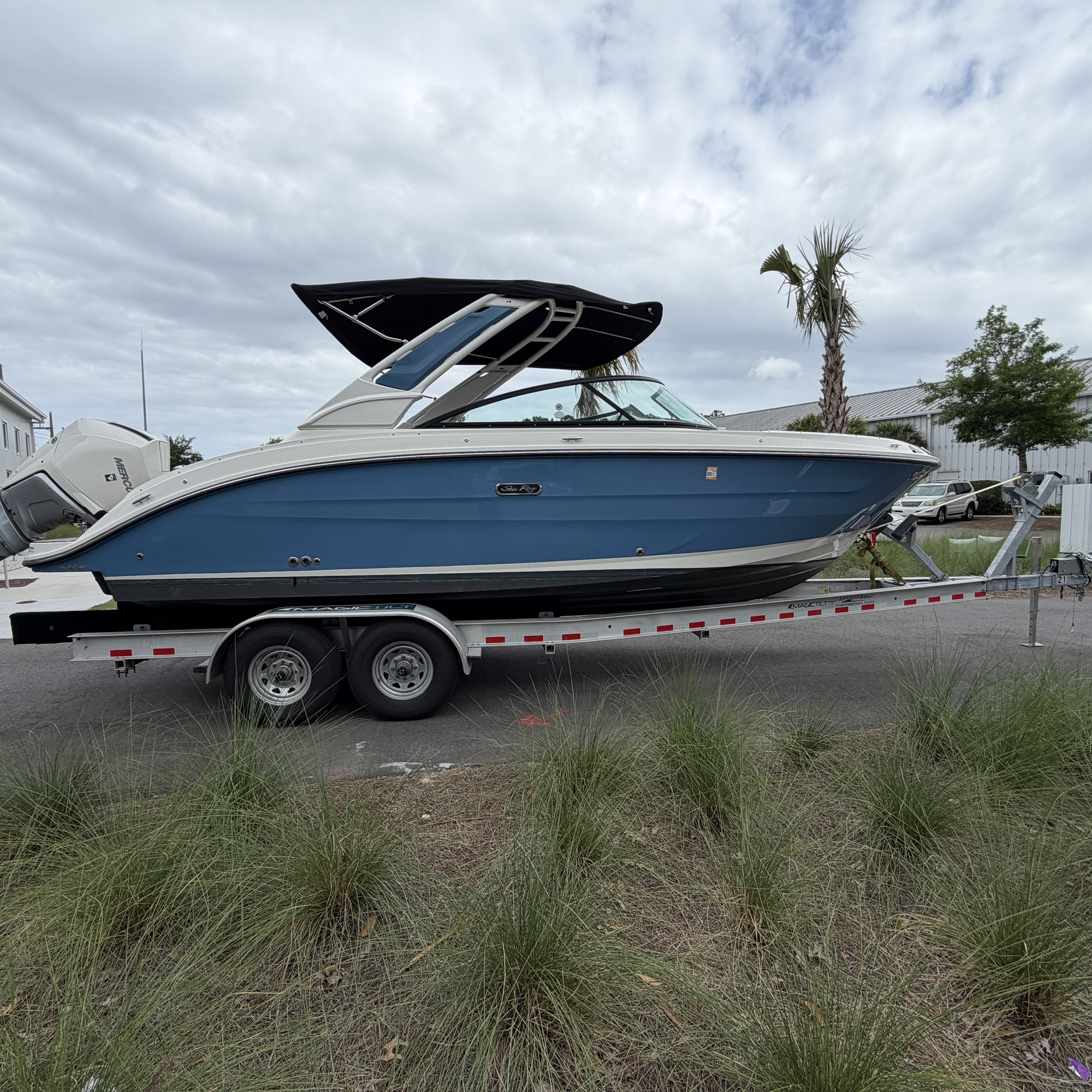 2025 Sea Ray 250 SDX 290 OUTBOARD in charleston SC