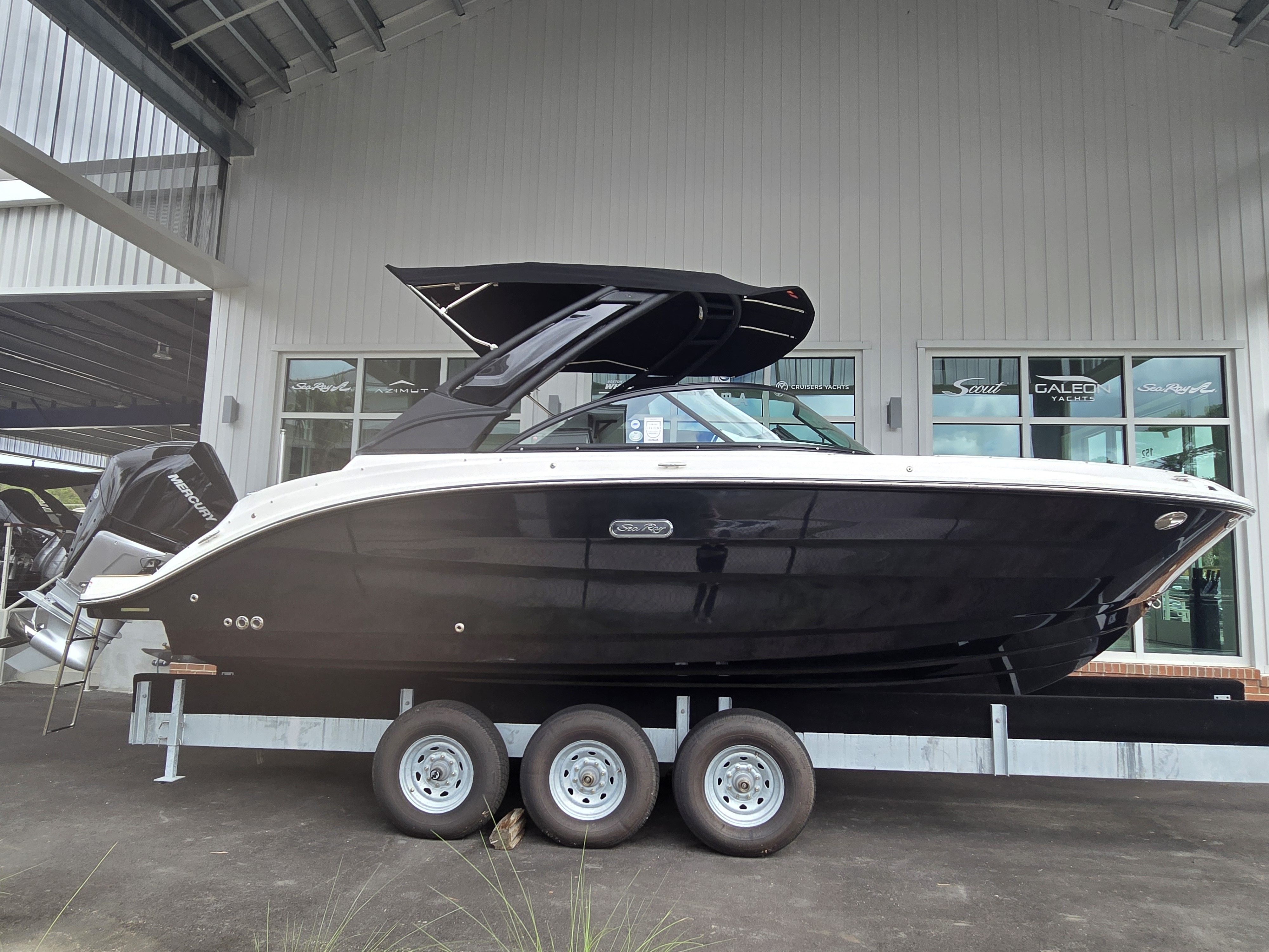 2026 Sea Ray SDX 230 Outboard 290 OUTBOARD in charleston SC