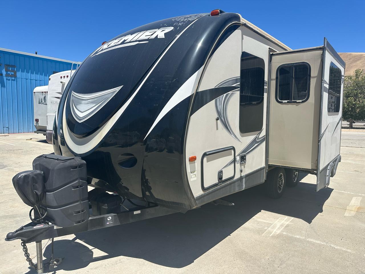 2016 Keystone Premier in lebec CA