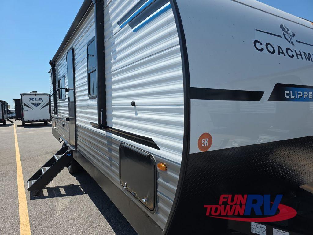 2026 Coachmen Rv Clipper 5K Series 26BH in cibolo TX