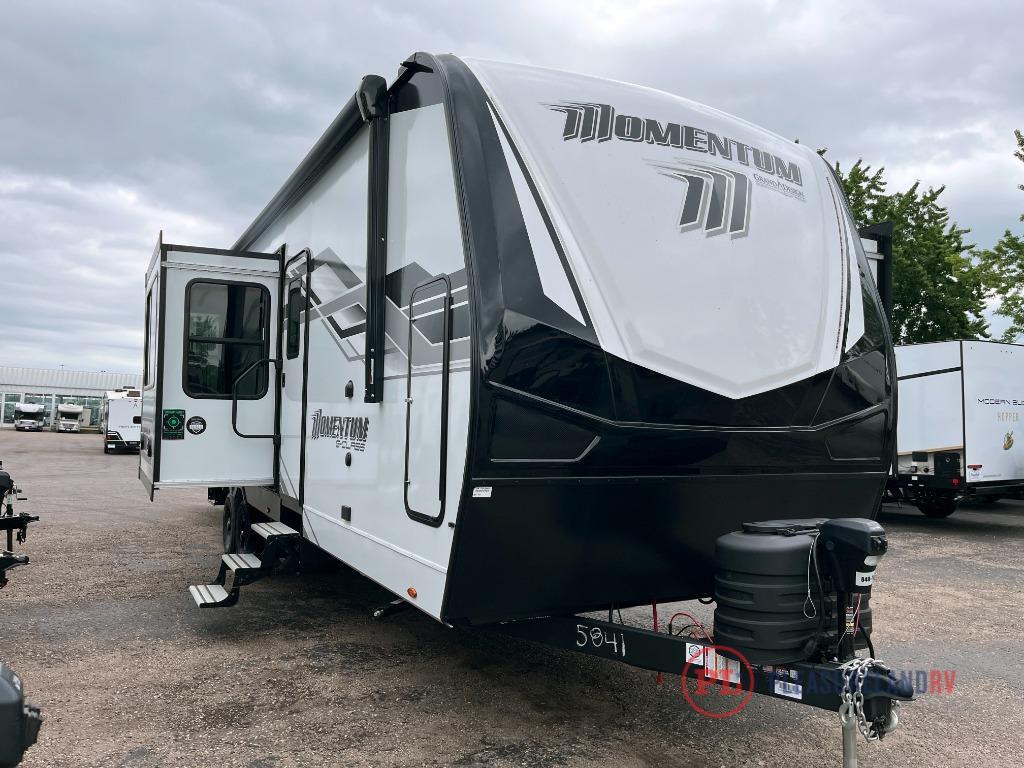 2027 Grand Design Momentum G-Class 31G in shakopee MN
