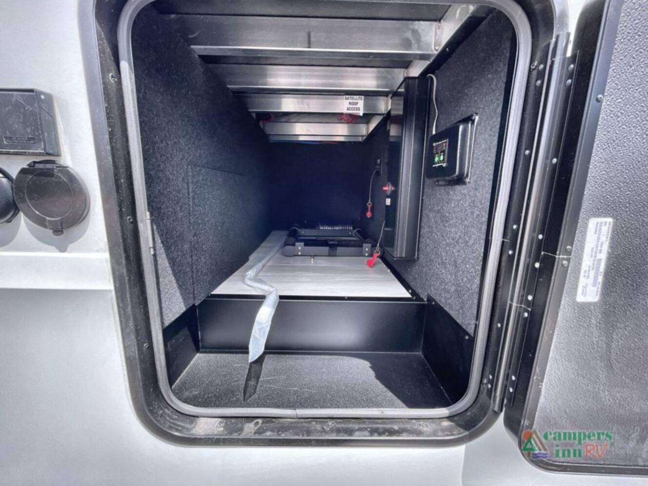 A photo of this 2026 Grand Design Momentum G-Class 325G