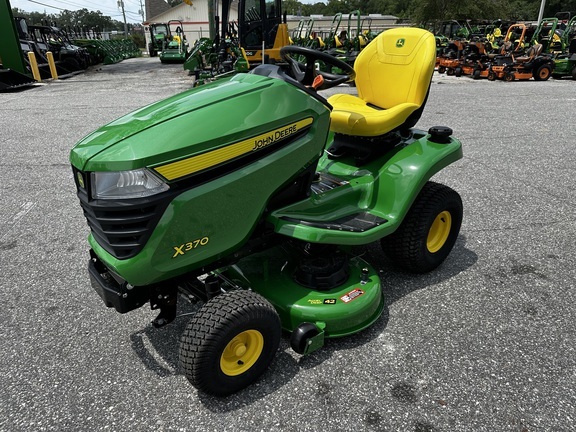 2025 John Deere X370 in Spartanburg, SC