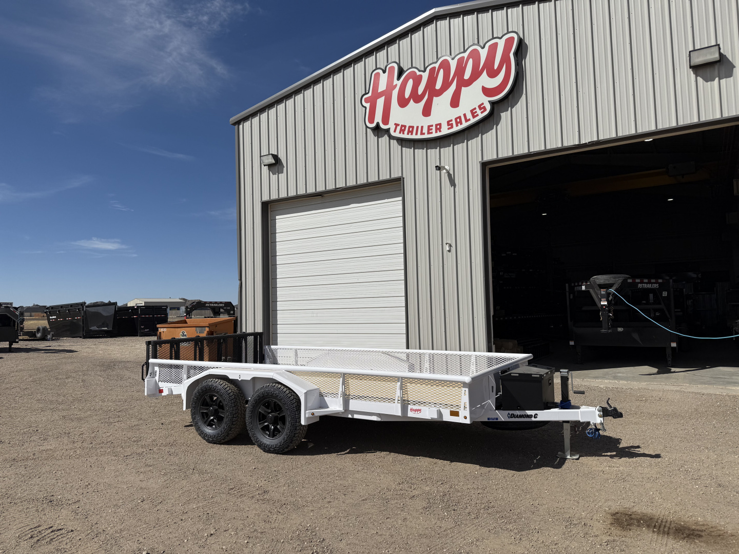 2026 Diamond C Trailers GTU235 in Amarillo, TX