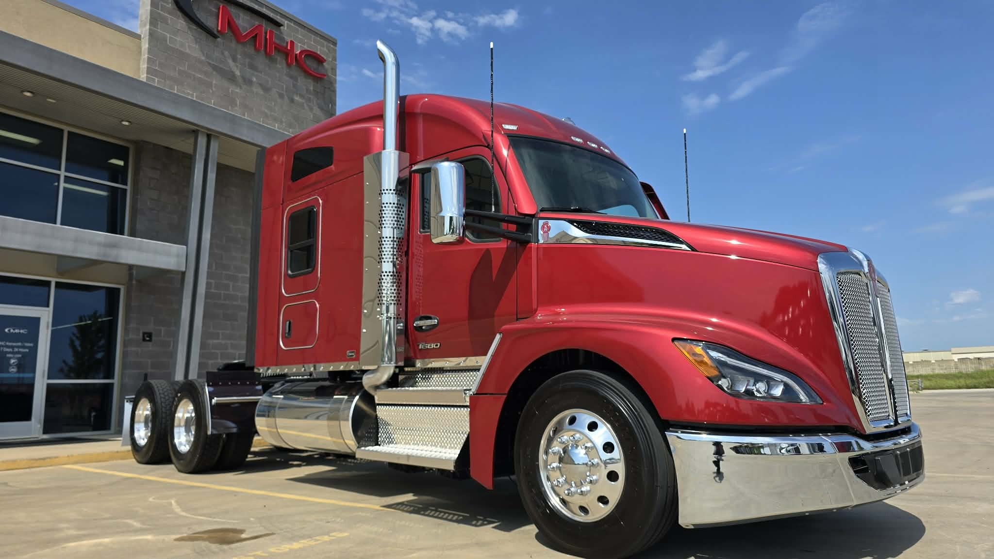 2027 KENWORTH T680 in Springdale, AR