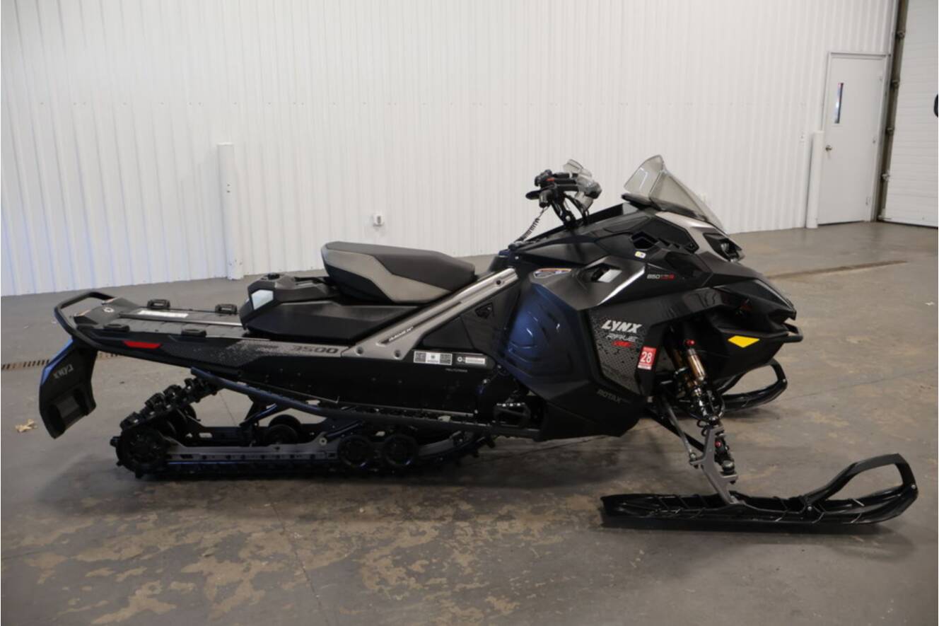A photo of this 2026 Lynx 850 Rave RE TBO R IR XT 1.5 SHOT 10.25