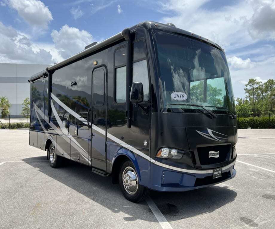 2019 Newmar BAY STAR SPORT 2702 in fort myers FL