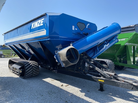 2021 Kinze 1500 in Lanark, IL