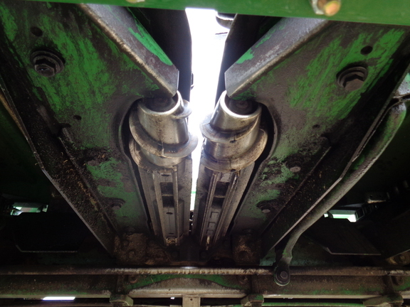 2009 John Deere 608C in Bloomington, WI