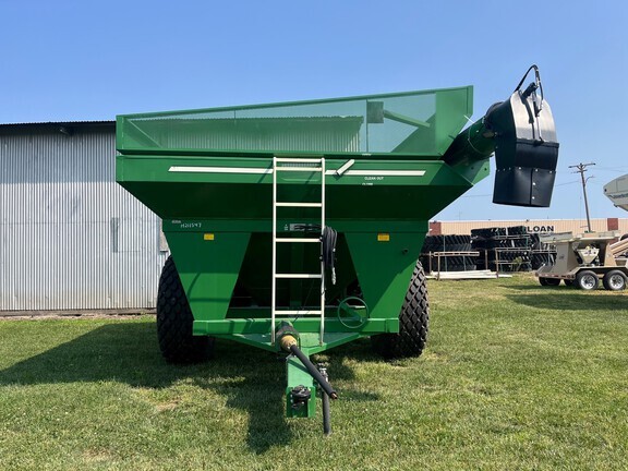 2022 E-Z Trail 710 in Bloomington, WI