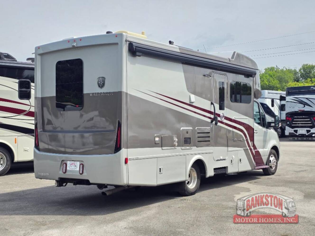 A photo of this 2023 Tiffin Motorhomes Wayfarer 25 JW