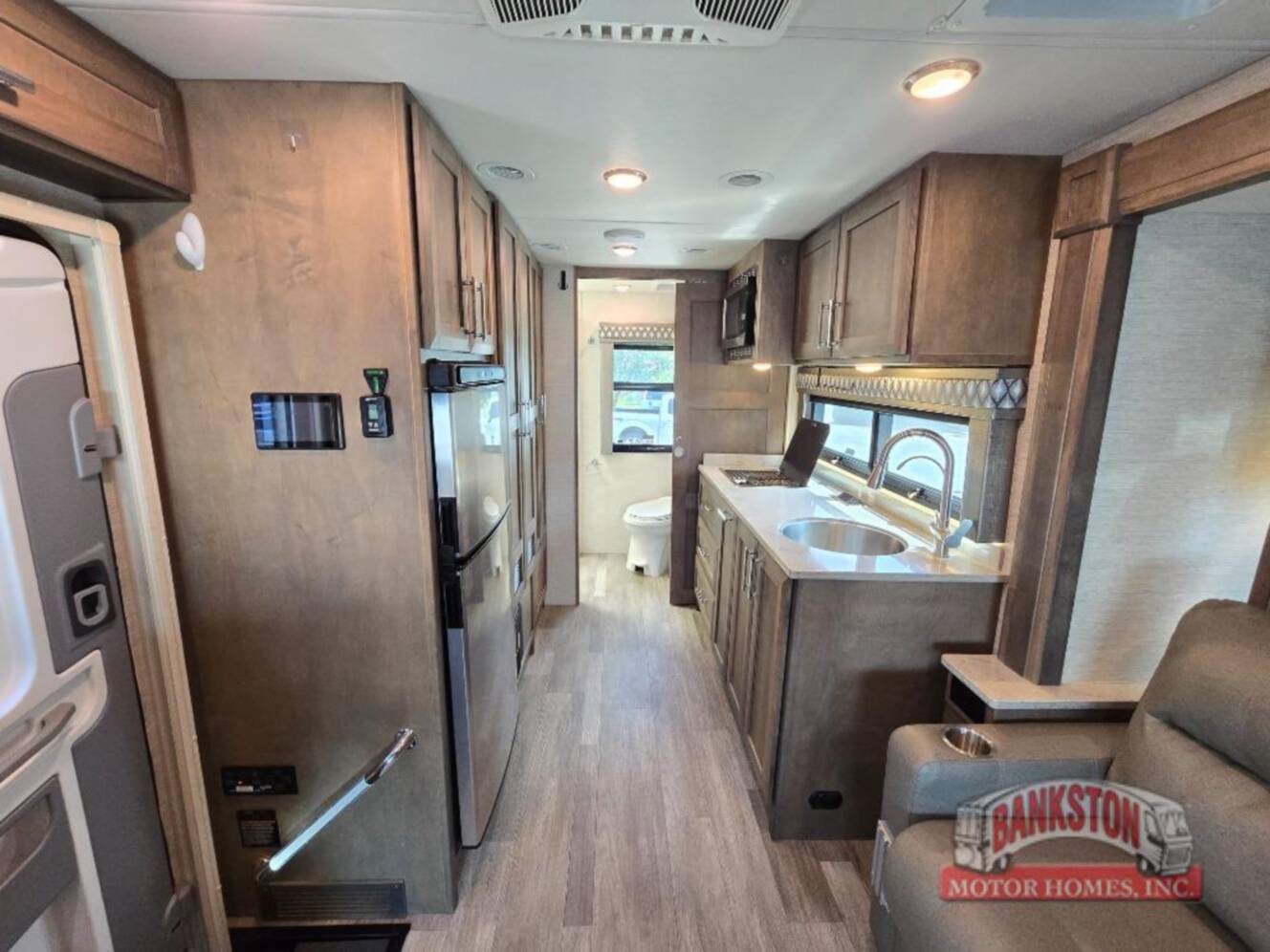 A photo of this 2023 Tiffin Motorhomes Wayfarer 25 JW