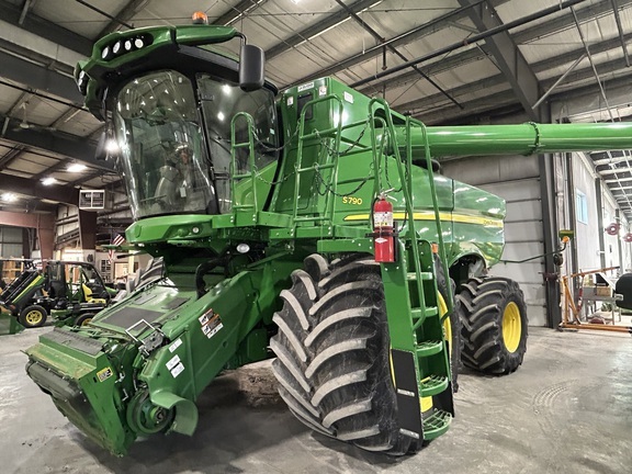 2019 John Deere S790 in Newton, IL