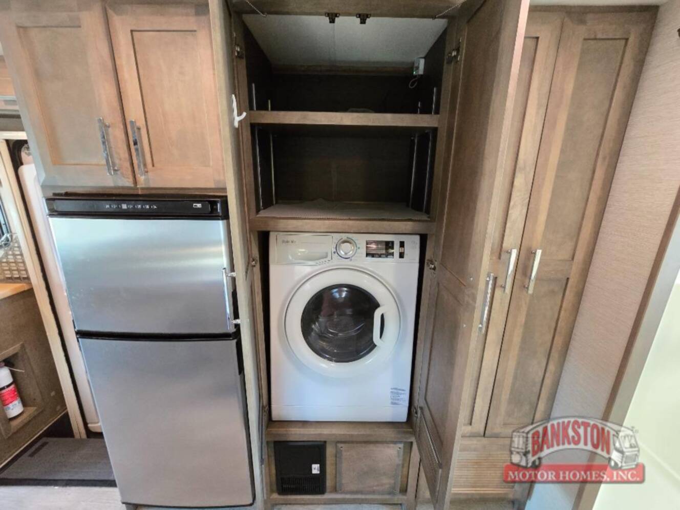 A photo of this 2023 Tiffin Motorhomes Wayfarer 25 JW