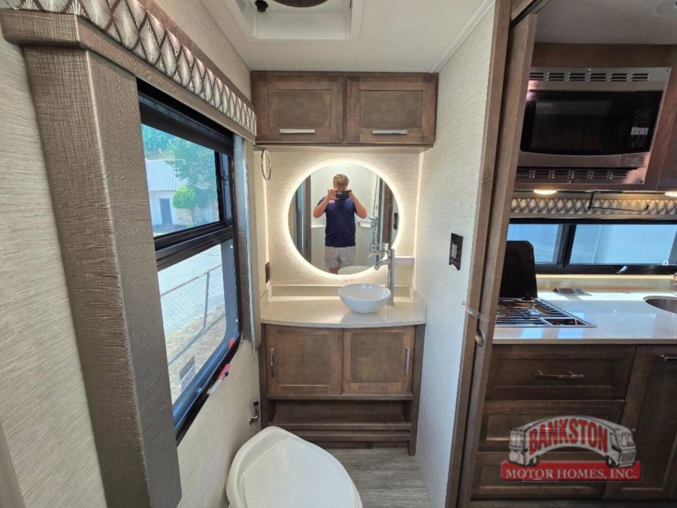 A photo of this 2023 Tiffin Motorhomes Wayfarer 25 JW