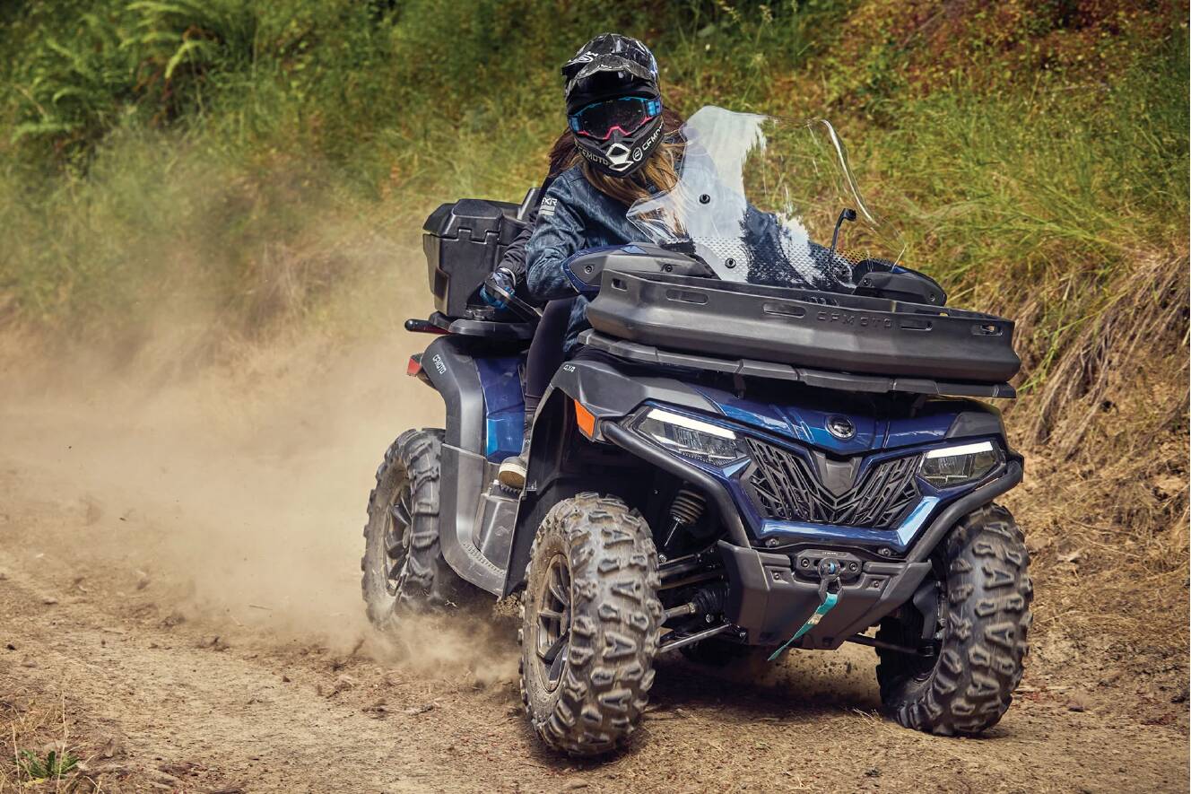 A photo of this 2026 CFMOTO CForce 600 Touring